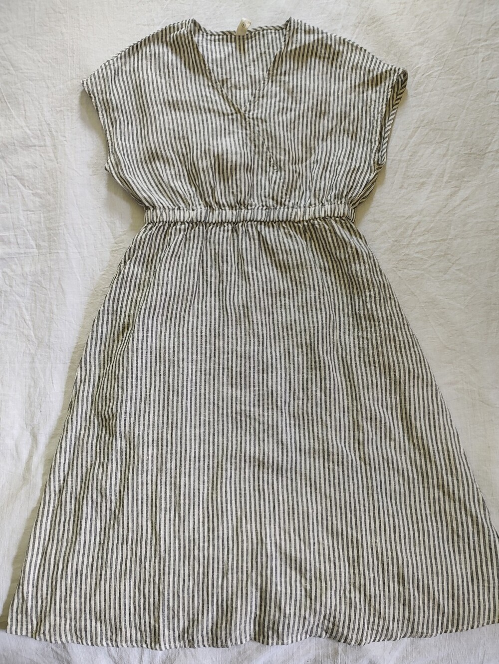 Grae Cove Striped V-Neck Casual Women Dress White  Gray 100% Linen